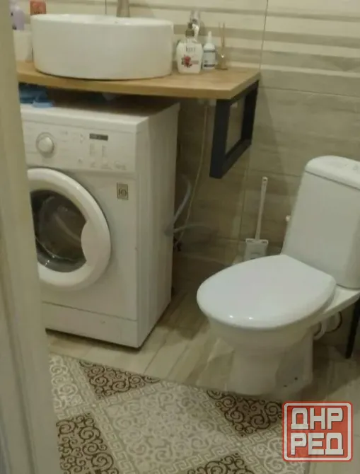 Город Донецк Кировский район. улПетровского рядом площадь свободы,дворцовый парк, Донецк - изображение 2