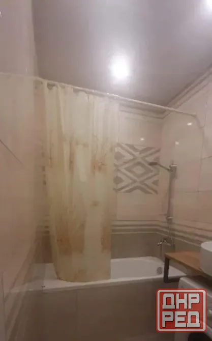 Город Донецк Кировский район. улПетровского рядом площадь свободы,дворцовый парк, Донецк - изображение 1
