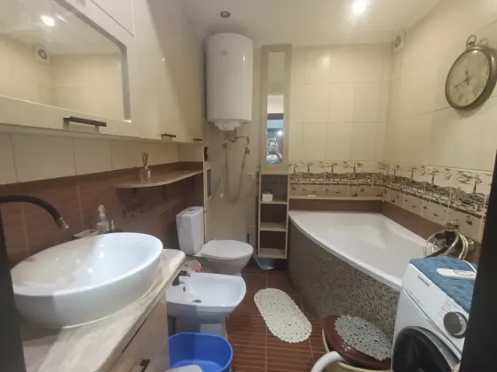 Продажа 2 комнатной квартиры в центре Мариуполя Мариуполь