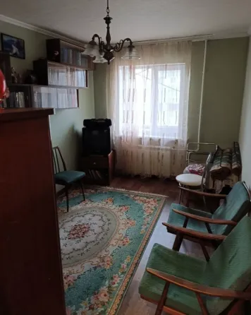 Продам 3-х комнатную квартиру в Центральном м-не Макеевка