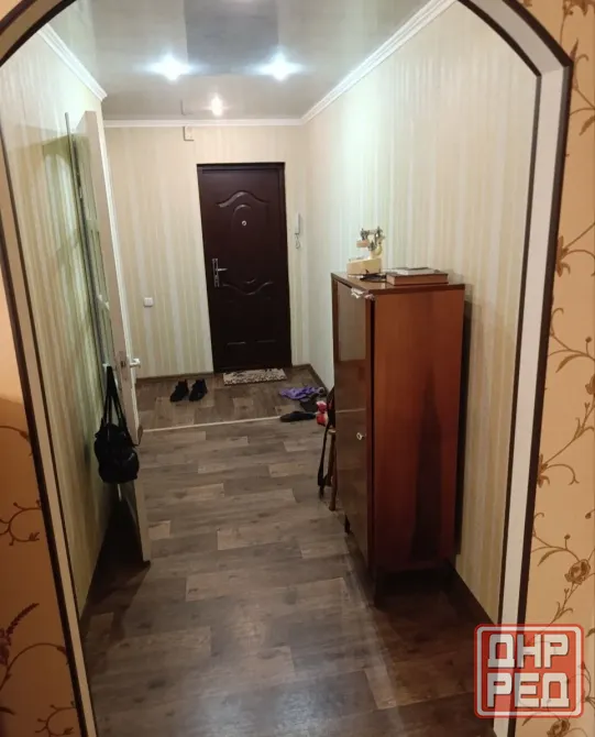 Продам 3-х комнатную квартиру в Центральном м-не Макеевка - изображение 2