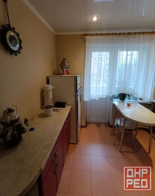 Продам 3-х комнатную квартиру в Центральном м-не Макеевка - изображение 3