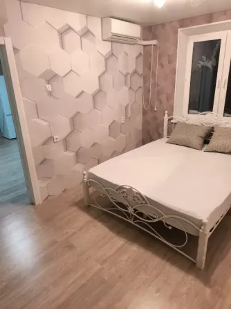 Сдаю студию, проспект , 10 этаж квартира для тех Донецк