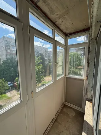 Продам 3х комн 65м кв бажанова Макеевка
