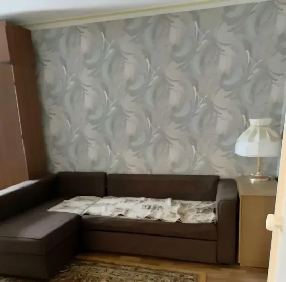 Калининский район. адрес краснофлотская рядом с набережной Донецк