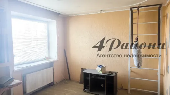 Продам 2х комнатную п. Роскошное Луганск