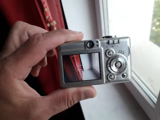Фотоаппарат Canon ixus 50 рабочий Донецк