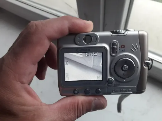 цифровой фотоаппарат Canon PowerShot A510 Донецк