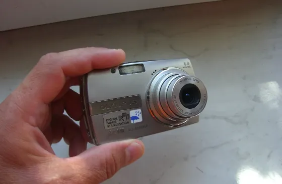 Цифровой фотоаппарат olympus mju 810 +зарядное+XD 1Gb Донецк