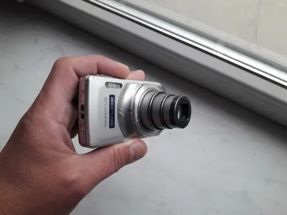 Широкоугольный цифровой фотоаппарат Olympus μ 7010 12,7Mpx Донецк