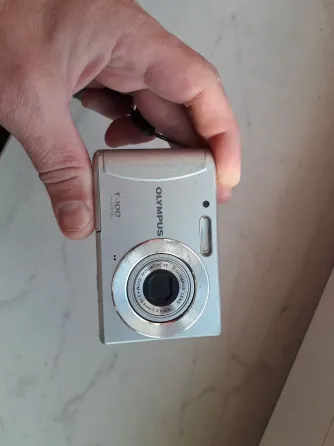 Olympus T-100 - 12Mpx/SD карта/зарядка от USB Донецк