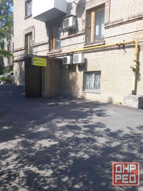 сдам офисно-торговое помещение 85 м2 Ленинский район, ориентир Оцкб Донецк - изображение 2