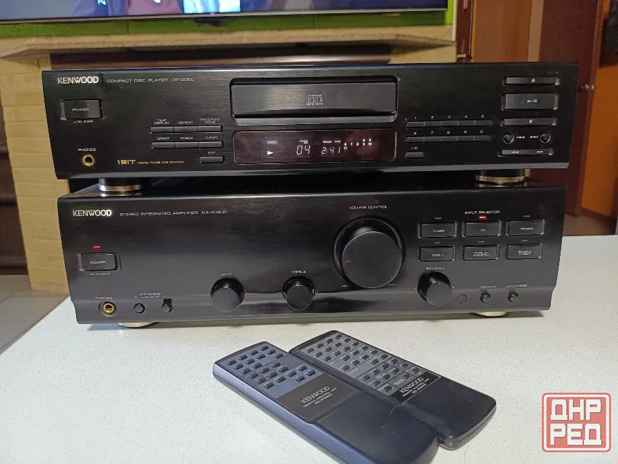 Стойка из двух аппаратов Kenwood.Усилитель Донецк - изображение 1