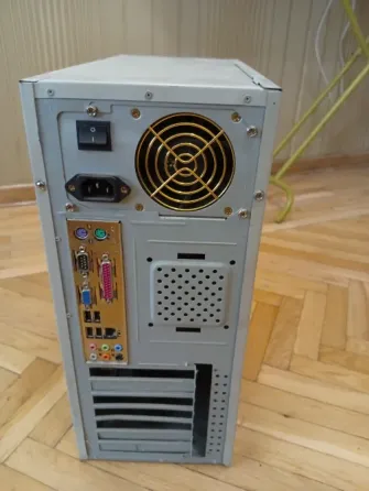 Системный блок б/у с рабочим блоком питания Донецк