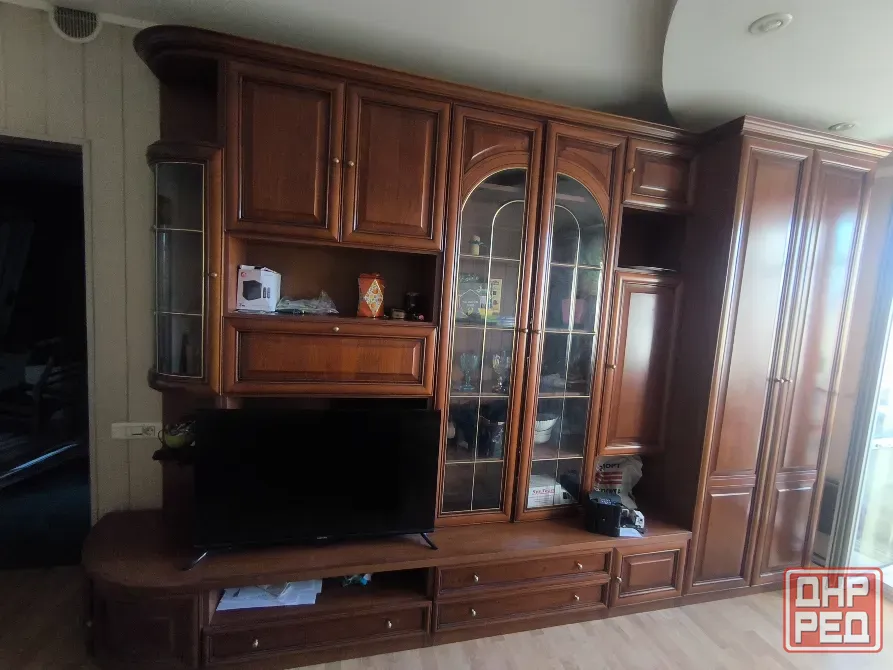 Стенка мебель шкаф Донецк - изображение 1