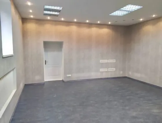 Аренда 75 м² ул. Университетская. Фасадный вход. Парковка Донецк
