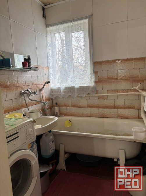 Продажа дома с Газом в Горняцком районе, Красная горка, ориентир заправка Макеевка - изображение 7