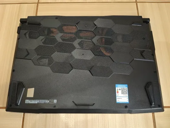 MSI Katana 17 HX B14WGK/17,3-240 гц/i9-14900HX/16 Гб DDR5/SSD M2 NWMe - 1024 Гб/RTX 5070/ 156 999 Донецк