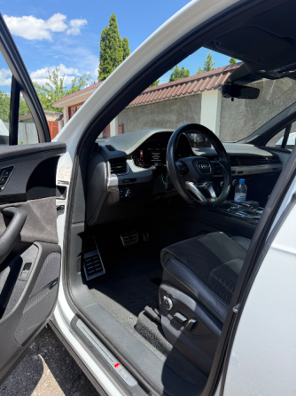 Audi Q 7 Макеевка