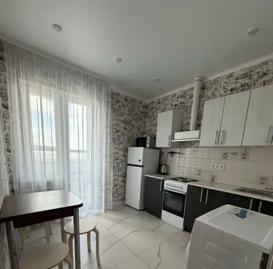 Сдаю трехкомнатную квартиру 65.0 м² этаж 7, город донецк, калининский район, проспект ильича, ориент Донецк