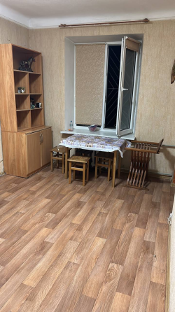 2-х комнатная , Луговцова , рядом Оцкб и пр . Ленинский Донецк