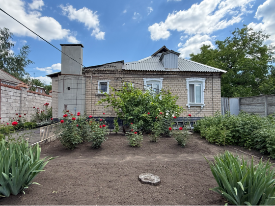 Продажа дома в Калининском районе Донецка!Улица Дружбы Народов 18 ! Донецк