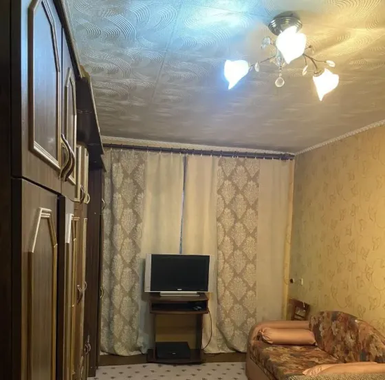 Срочно сдам двухкомнатную квартиру в Пролетарском районе!! Донецк