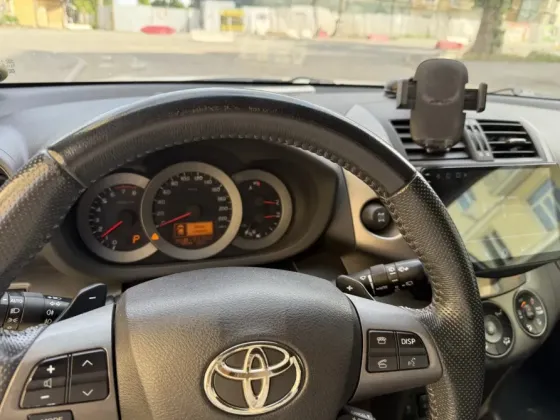 Toyota Rav 4 Мариуполь