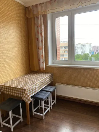 Сдам двухкомнатную квартиру Донецк