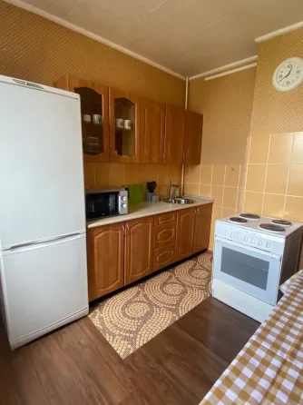 Сдам двухкомнатную квартиру Донецк