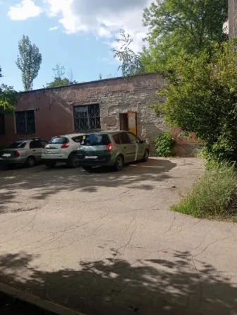 Продам нежилое помещение в г. Макеевка Центрально-Городского района Черёмушки квл. Железнодорожный Макеевка