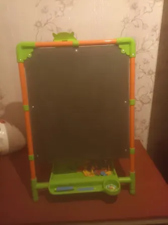 Продам мольберт Ника Донецк