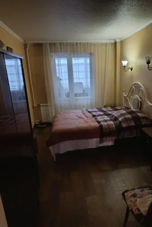 Сдам 3-х комнатную квартиру на Зеленом Макеевка