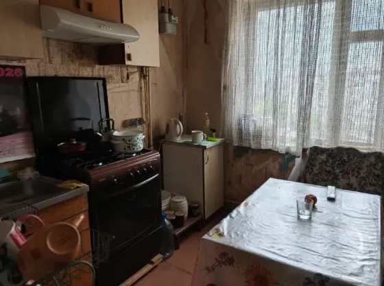 Продам 3-х комнатную квартиру на Зеленом Макеевка