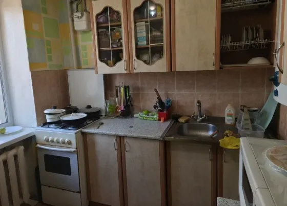 Продам 2-х комнатную квартиру в Центральном м-не Макеевка