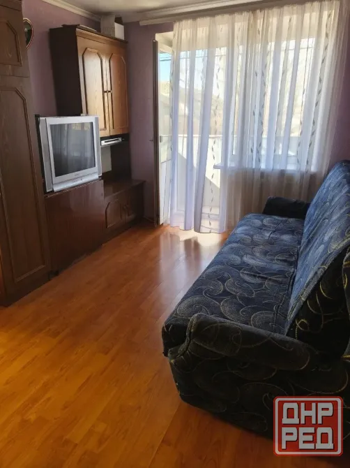 Продам 2-х комнатную квартиру в Центральном м-не Макеевка - изображение 2
