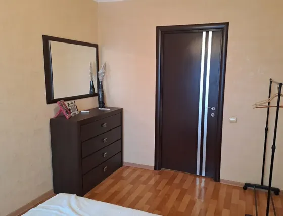 Продам 2-х комнатную квартиру на Батова Макеевка