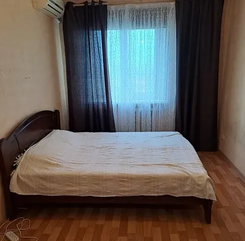 Продам 2-х комнатную квартиру на Батова Макеевка