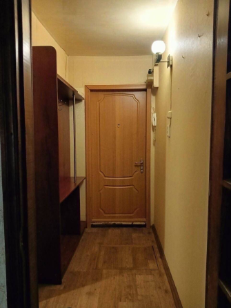 Продается 3 комн. Куйбышевский район. Ул.Вахрушева. Этаж 1/5. Цена 2.500.000 руб. Донецк