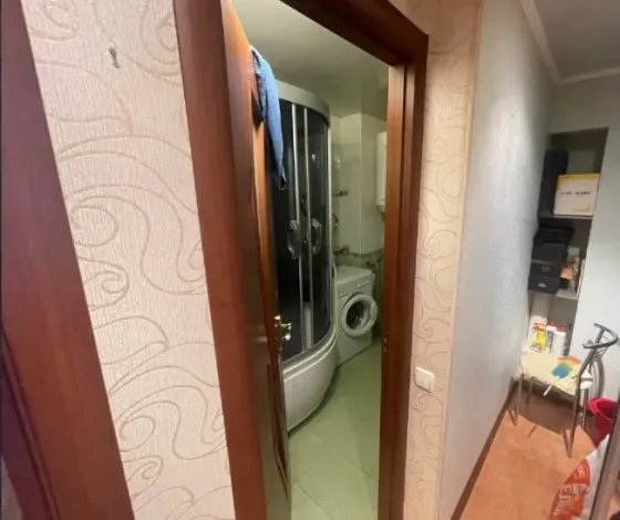 Продам 1ком Калининский район Донецк
