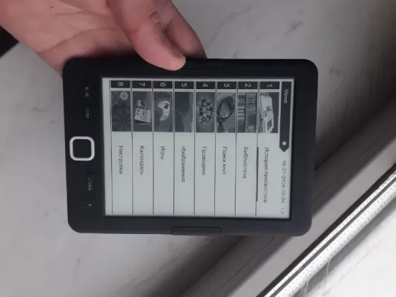 Книга E-ink DEXP Moon 6" 4Gb с подсветкой состояние/комплект новой Донецк