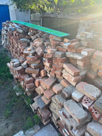 Отдам безплатно б/у кирпич, шлакоблок самовывоз Донецк Донецк