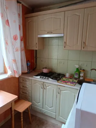 Сдам уютную двушку в Калининском районе. Сдается впервые Донецк