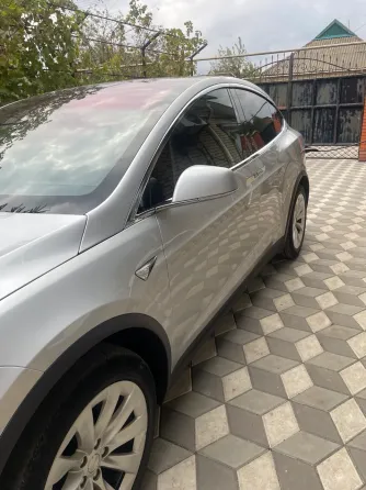 Продам Tesla Model X 75D Мелитополь