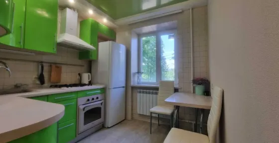 Сдам однокомнатную квартиру в Куйбышевском районе, пл. Бакинских комиссаров Донецк