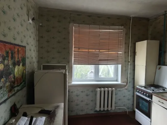 Продам 3-х комнатную квартиру в Октябрьском м-не Макеевка