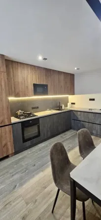 Сдаю двухкомнатную квартиру, проспект 72 м² Донецк