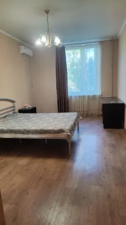 Сдам 3-комнатную квартиру,б.Пушкина,театр Оперы и балета Донецк