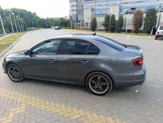 Продам автомобиль Донецк