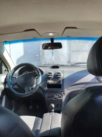 Продам Шевроле Авео. 300т.р. Макеевка